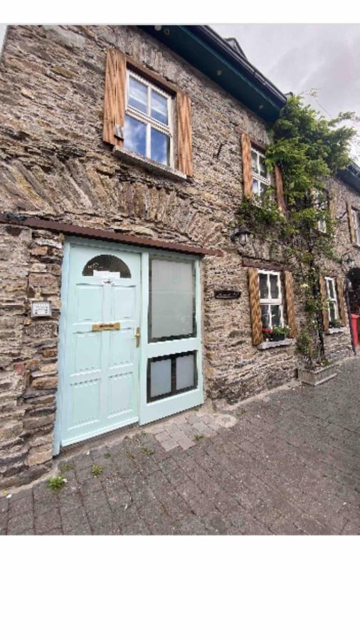 Up Stairs Double Apartment Innishannon Mariners Rest Cork Exterior photo